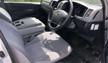TOYOTA HIACE VAN full