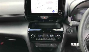 TOYOTA YARIS CROSS full