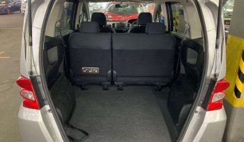 HONDA FREED full