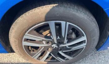 PEUGEOT 208 full