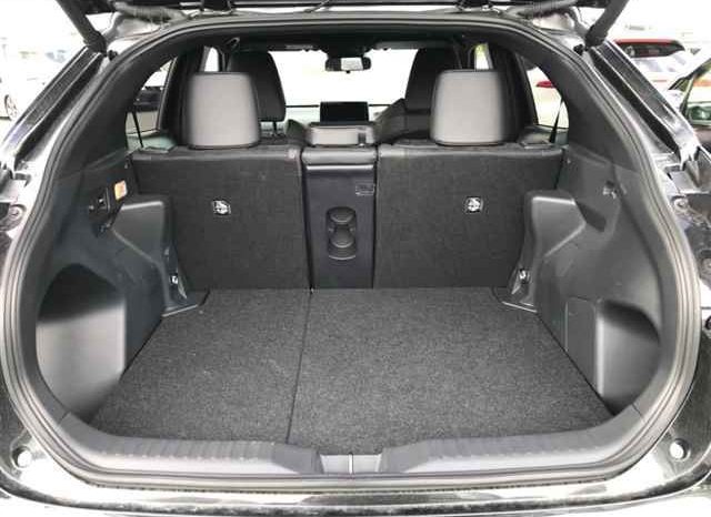 TOYOTA YARIS CROSS full