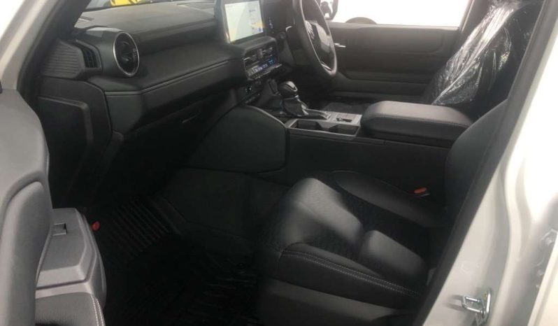 TOYOTA LAND CRUISER 250 full