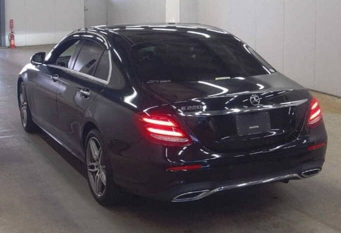 MERCEDES BENZ E-CLASS full