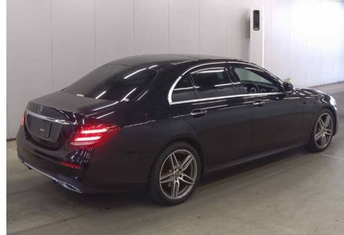 MERCEDES BENZ E-CLASS full