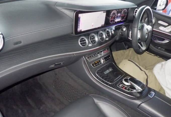 MERCEDES BENZ E-CLASS full