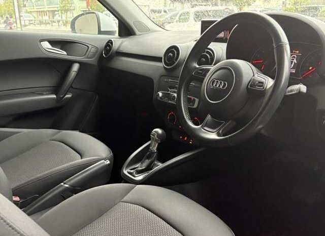 AUDI A1 TFSI full