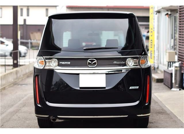 MAZDA BIANTE full