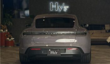PORSCHE TAICAN full