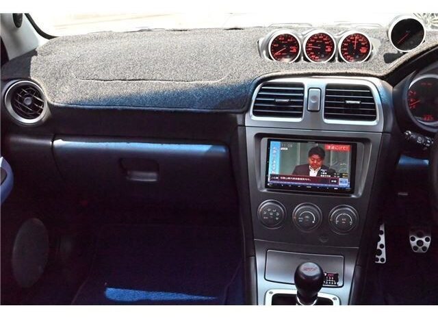 SUBARU IMPREZA WRX full