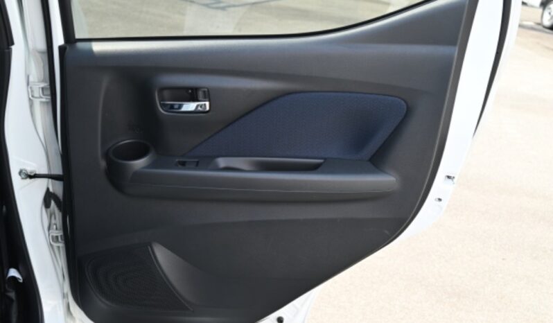 MITSUBISHI EK X full