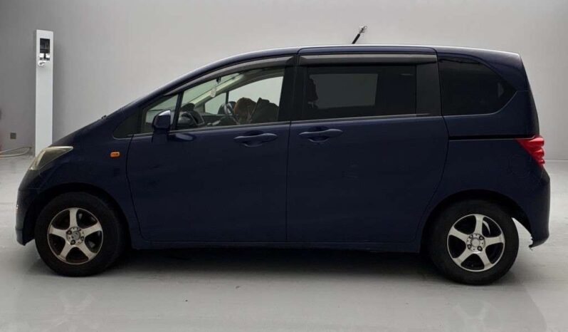 HONDA FREED full