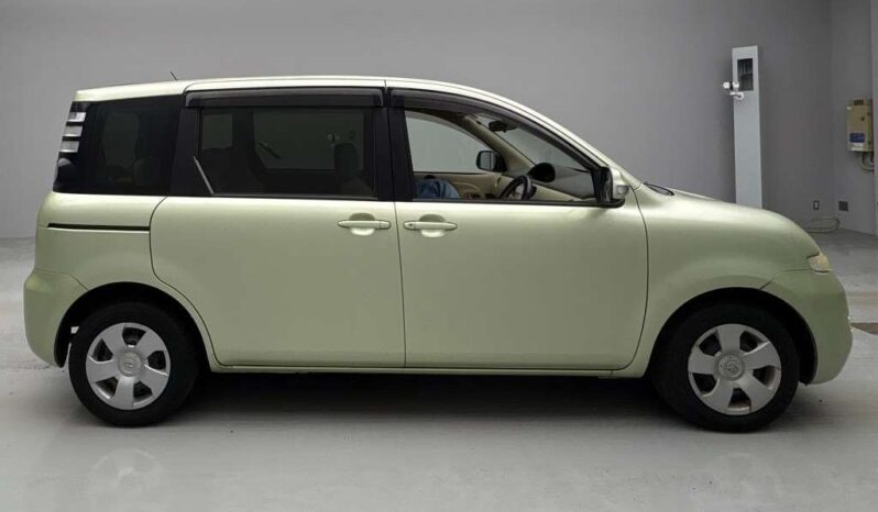 TOYOTA SIENTA full