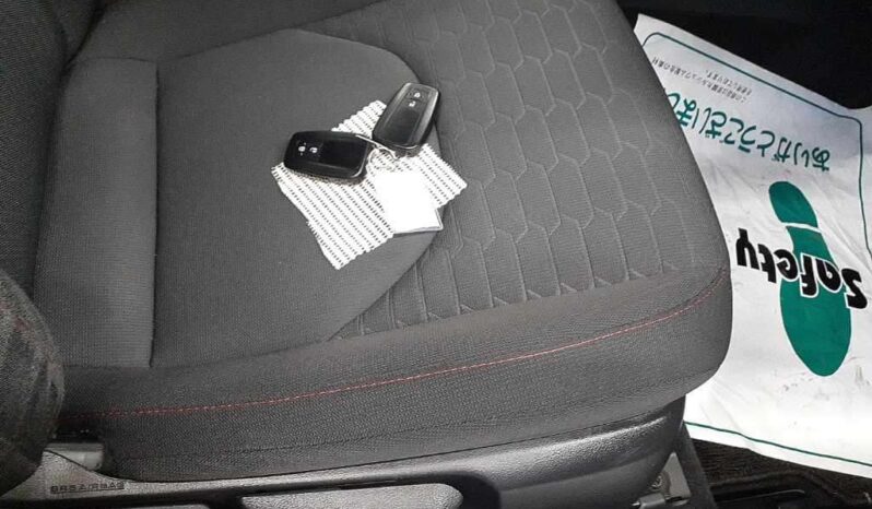 TOYOTA COROLLA SPORT full