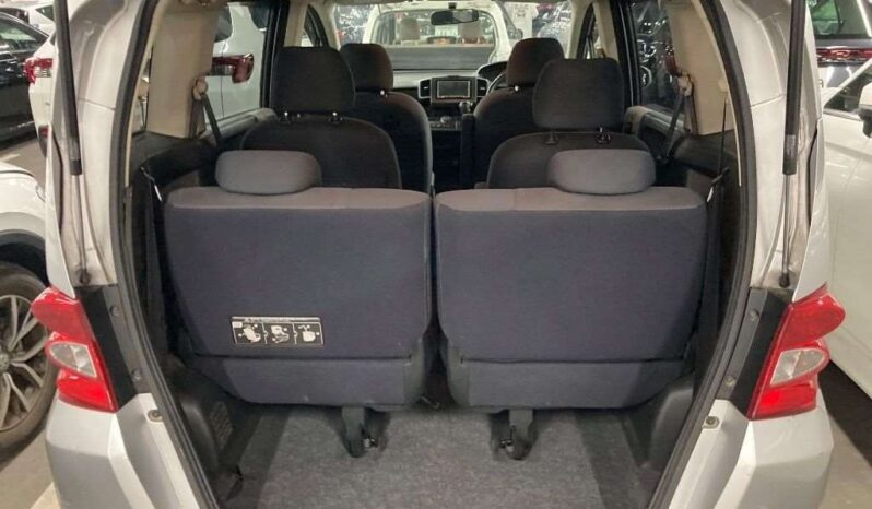 HONDA FREED full