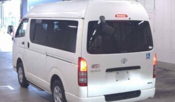 TOYOTA HIACE VAN full