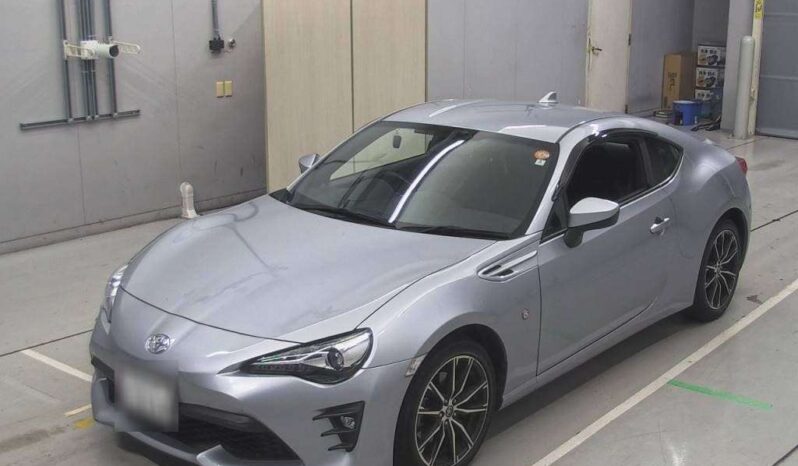 TOYOTA 86 full