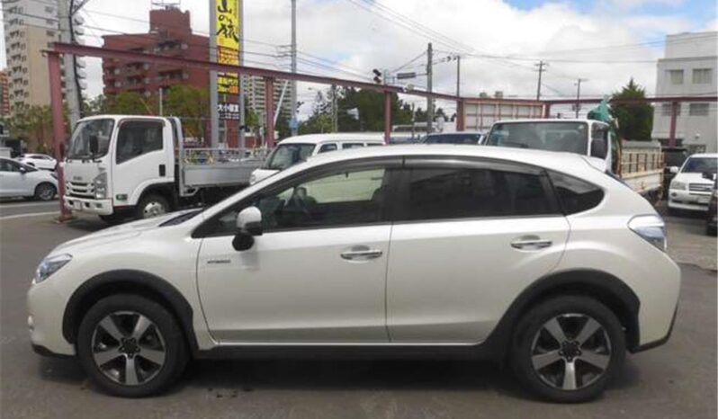 SUBARU XV HYBRID full