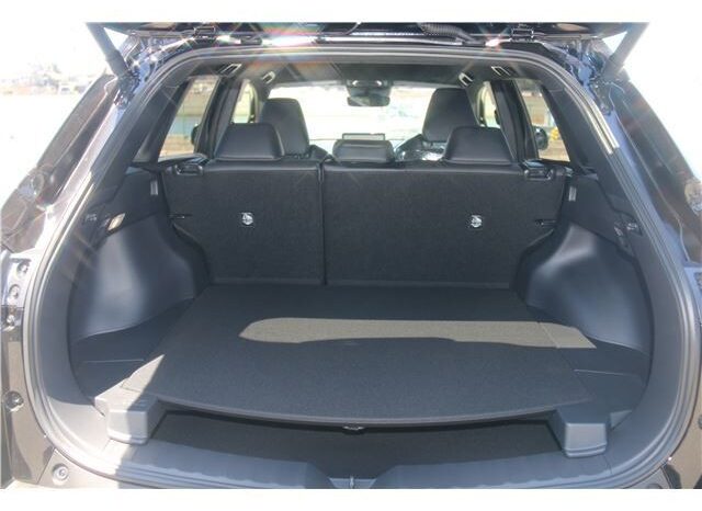 TOYOTA COROLLA CROSS full