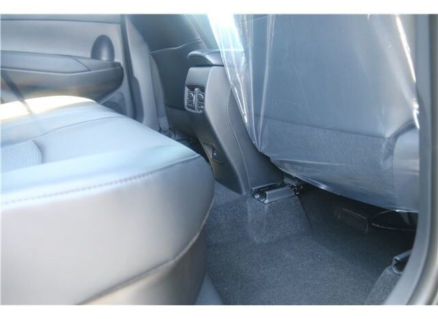 TOYOTA COROLLA CROSS full