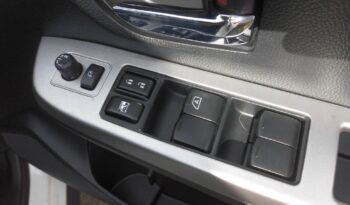 SUBARU XV HYBRID full