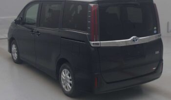 TOYOTA NOAH full