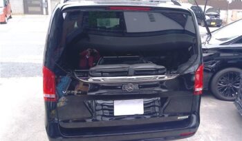 MERCEDES BENZ V220D AMG full