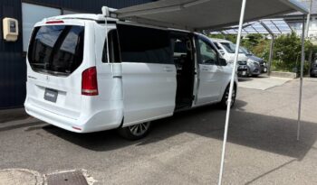 MERCEDES BENZ V220D AMG full