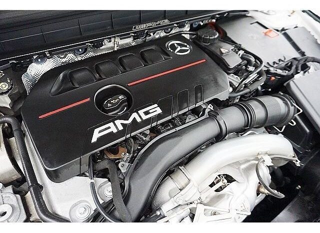 MERCEDES BENZ  GLB35 4 MATIC full