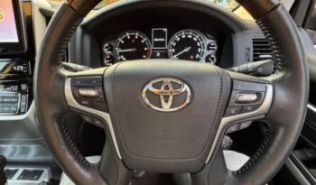 TOYOTA LAND CRUISER full