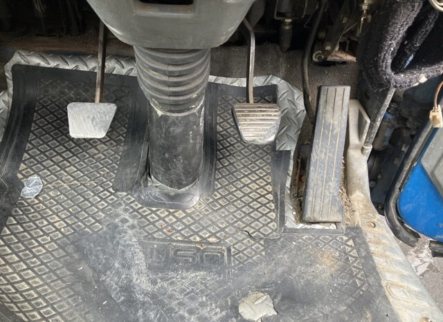 MITSUBISHI FUSO CANTER full