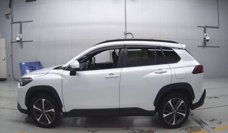 TOYOTA COROLLA CROSS full