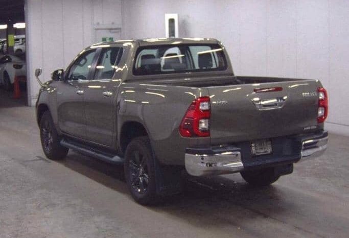 TOYOTA HILUX 2022 full