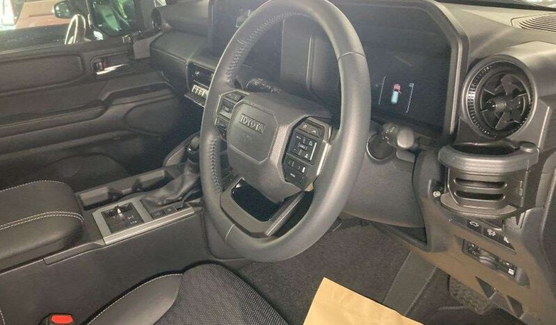 TOYOTA LAND CRUISER 250 full