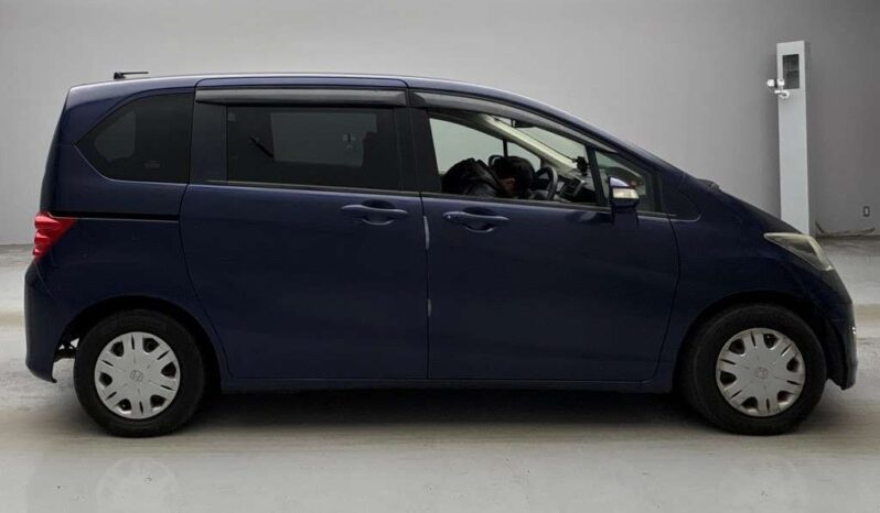 HONDA FREED full