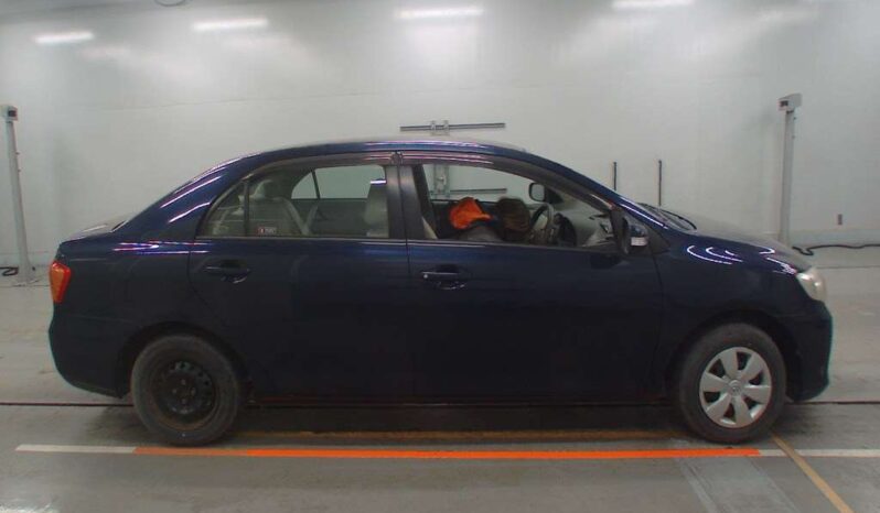 TOYOTA COROLLA AXIO full