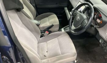 TOYOTA COROLLA AXIO full