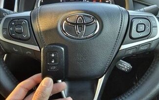 TOYOTA HARRIER 2017 full