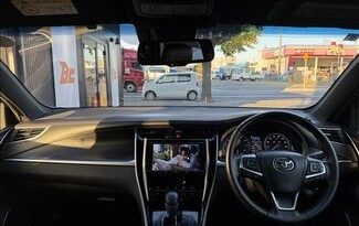 TOYOTA HARRIER 2017 full