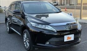 TOYOTA HARRIER 2017