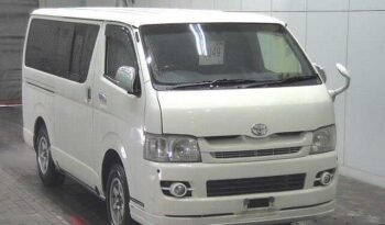 TOYOTA HIACE VAN full