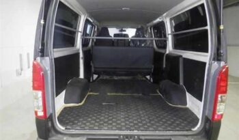 TOYOTA HIACE VAN full