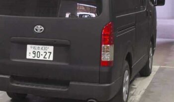 TOYOTA HIACE VAN full