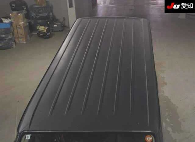 TOYOTA HIACE VAN full