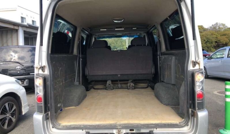 NISSAN CARAVAN 2008 full