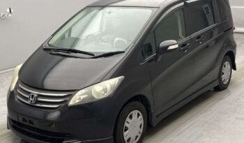 HONDA FREED full