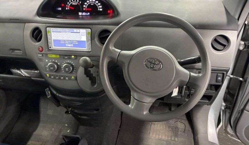 TOYOTA SIENTA full