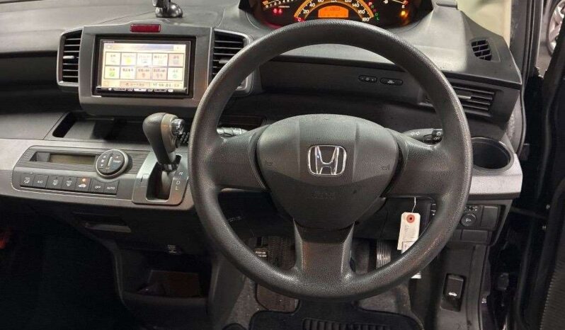 HONDA FREED full