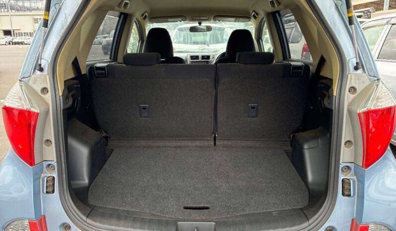 TOYOTA RACTIS full