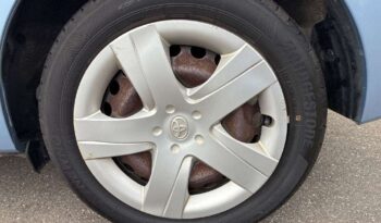 TOYOTA RACTIS full