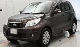 TOYOTA RUSH